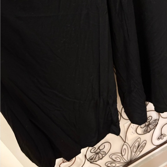 Torrid Size 1 Cropped Wide Leg Pants - Picture 3 of 3